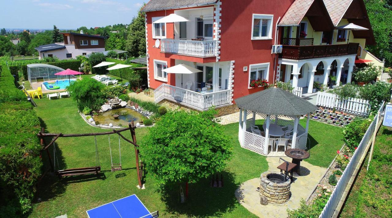 Apartamento Papp Apartmanház Vonyarcvashegy Exterior foto